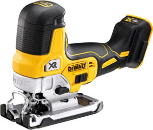 DeWALT DCS335N (verze bez aku) 18V aku kmitací pila s hřibkovou rukojetí