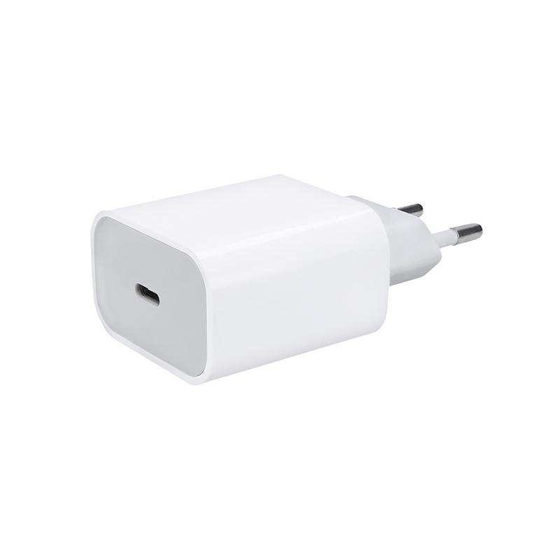 SOLIGHT DC70 USB-C 20W fast charger